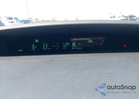 2014 Toyota Prius Plug-In z USA, uszkodzony, nr VIN JTDKN3DP7E3055912